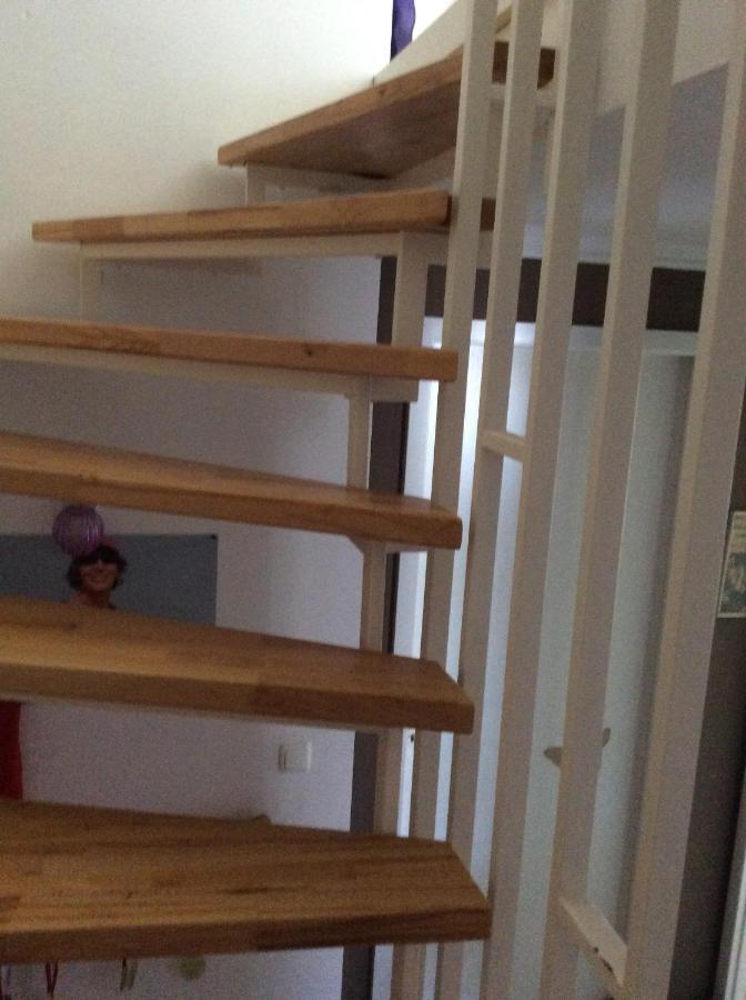 Dachstudio Mit Bad Und Terasse Κολωνία Εξωτερικό φωτογραφία